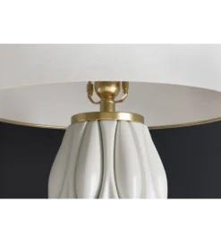 Lampa stołowa ELEGANCIA 65 cm ceramika biały