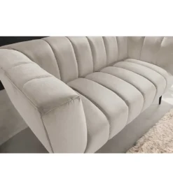 Sofa dwuosobowa Scarlett 165 cm szampański beż