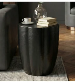 Stolik kawowy boczny WOHNLING 50 cm czarna