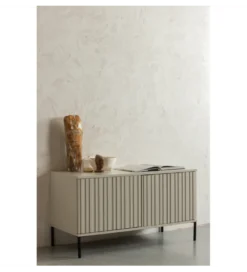 Stolik pod TV NEW GRAVURE 100 cm drewno sosny dust