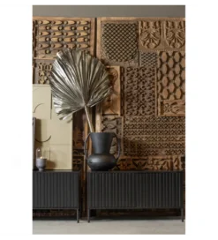 Stolik pod TV NEW GRAVURE 100 cm drewno sosny czarny